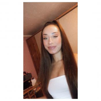 Babysitter in Wien: Amira