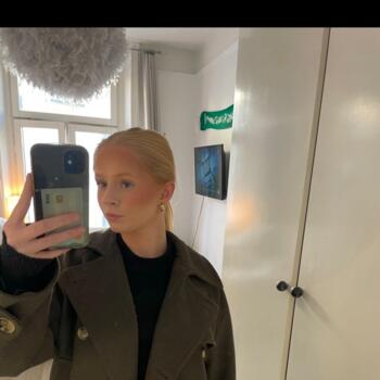 Babysitter in Stockholm: Alice