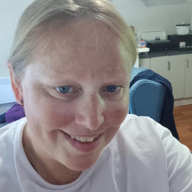 Babysitter in Auckland: Anna