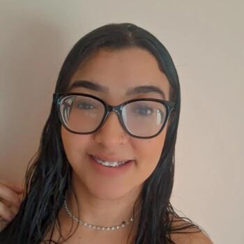 Babysitter in Uberaba: Stefany