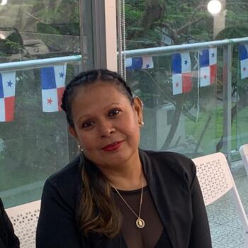 Niñera Panamá: Silvia García