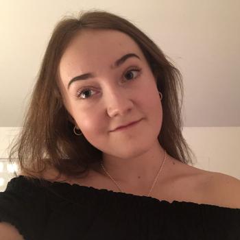 Barnvakt Lidköping: Alice