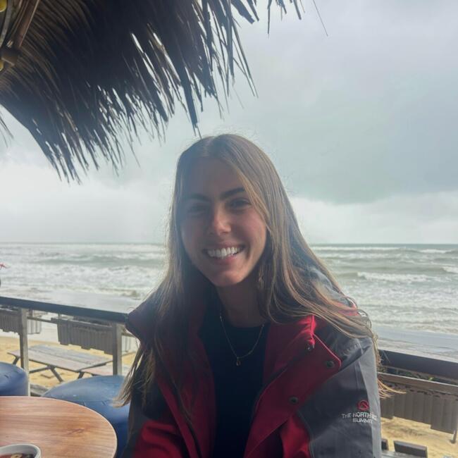 Babysitter in Pottsville: Molly