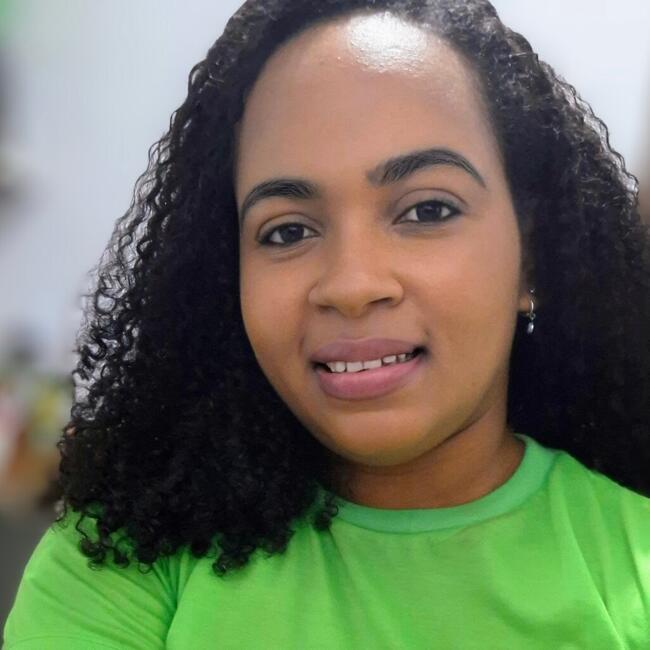 Babá em Vila Velha: Paloma Santana