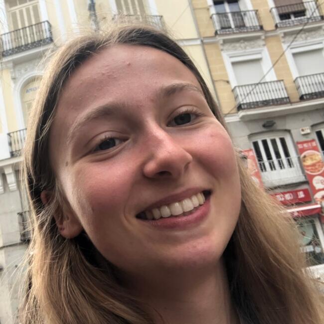 Babysitter in Verson: Alice