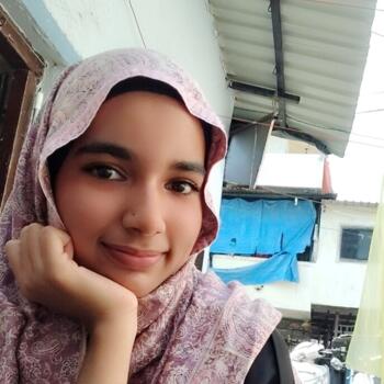 Babysitter Pune: Ruqaiyya