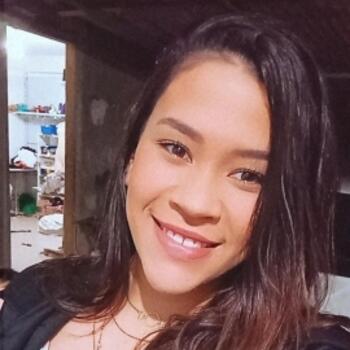 Babá em São José (São José): Gabriela