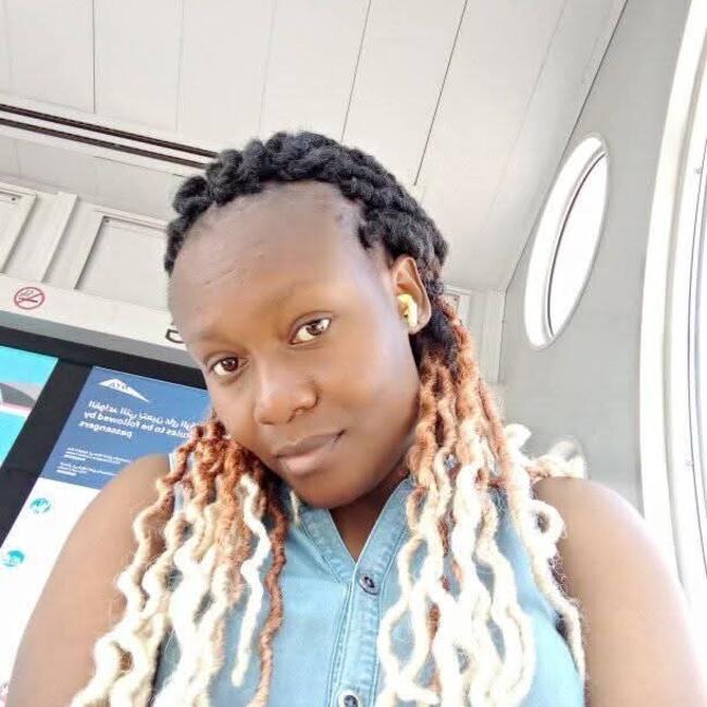 Babysitter in Nairobi: ESTHER