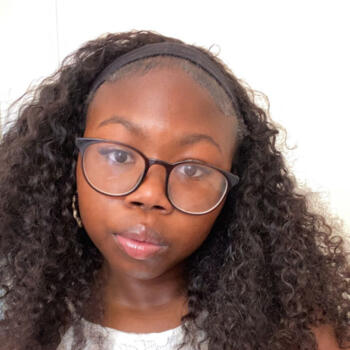 Babysitter Portsmouth: Adama