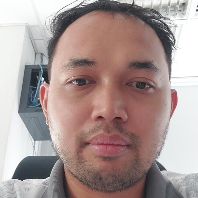 Kerja pengasuh di Jitra: Saiful