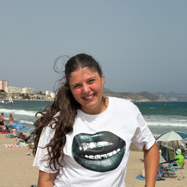 Babysitter em Vale (Vila Nova de Famalicão): Regina