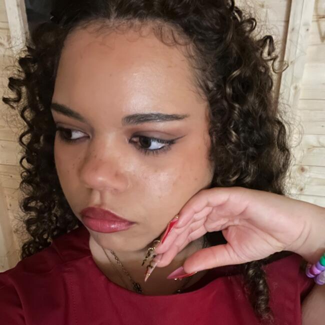 Babysitter in Beignon: Elwen