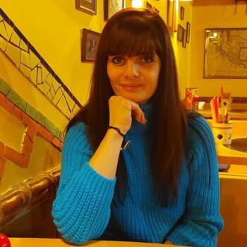 Babysitter in Kaposvár: Adri