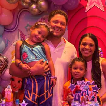 Babysitting job in Panama City: babysitting job Angel