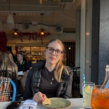 Babysitter Brisbane: Amelia