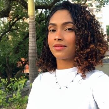 Babysitter in Guadalupe (Rio de Janeiro): Maria