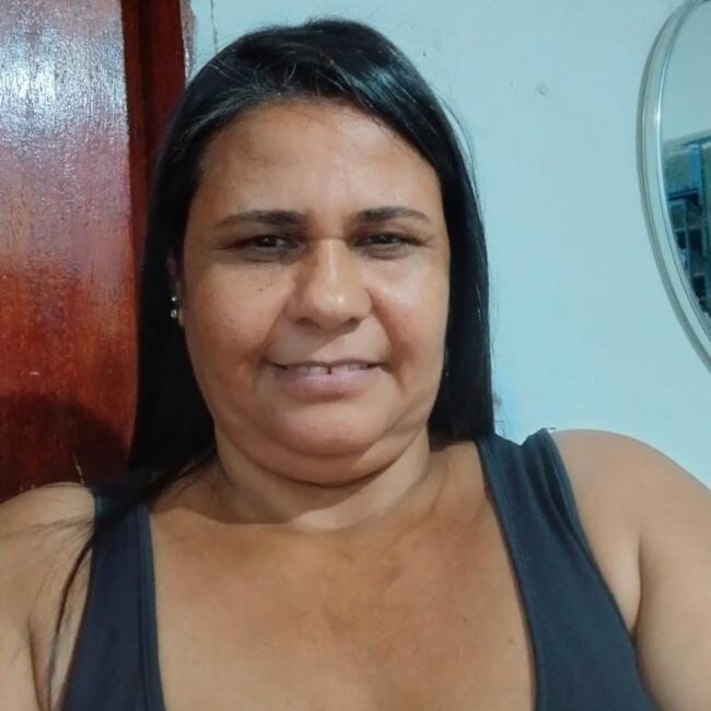 Babysitter in Recife: Amara