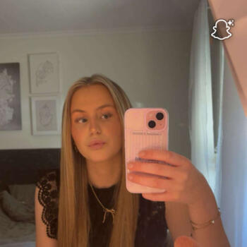 Barnvakt i Alingsås: Julia