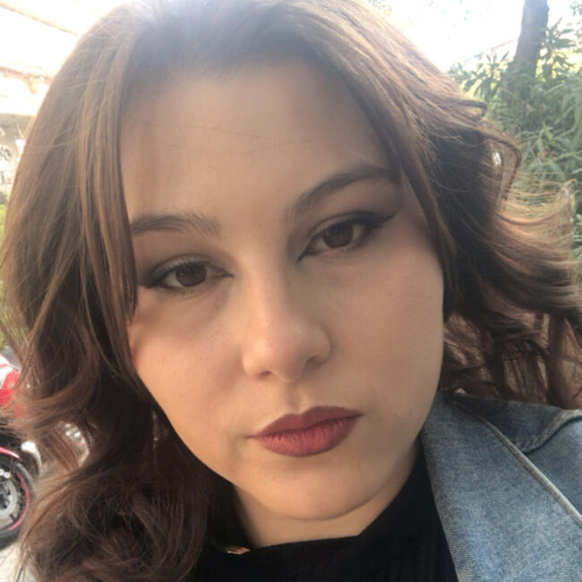 Δουλειά για babysitter στην περιοχή Αθήνα: Αναστασια