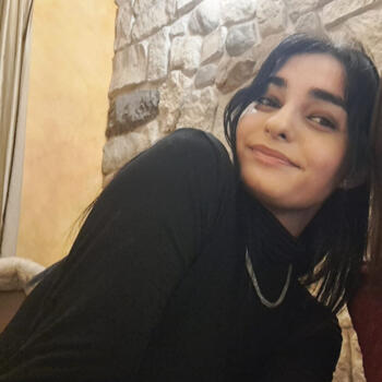 Babysitter a Atina: Siria