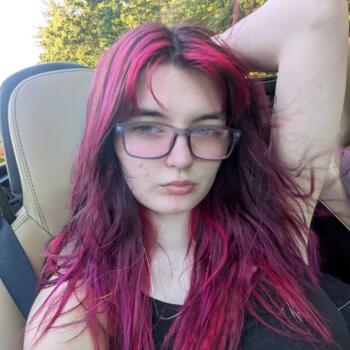 Babysitter in Pembroke: Aubrey