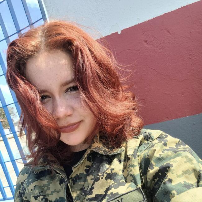 Babá em Suzano: Sara