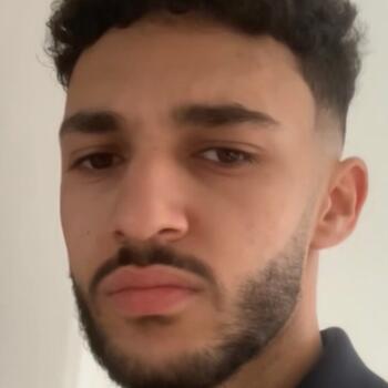 Babysitter in Brussels: Bilel