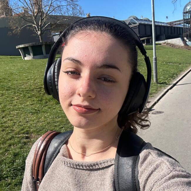 Babysitter in Dresden: Jorida