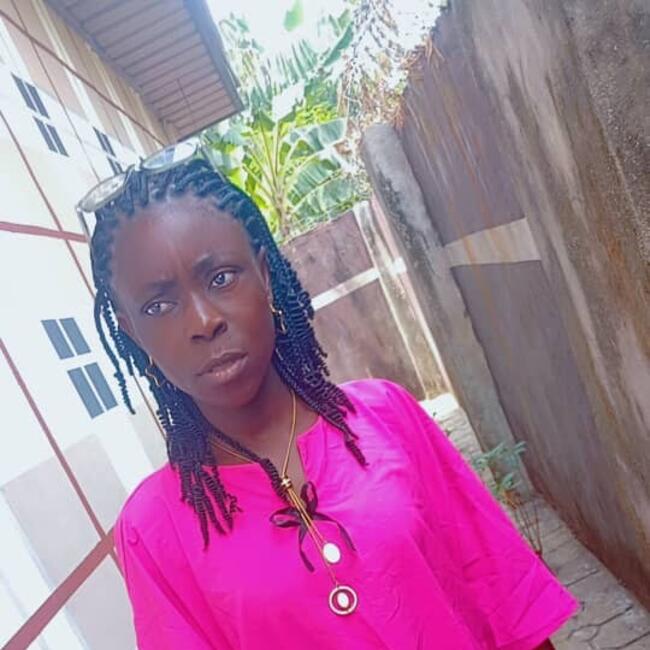 Babysitter in Benin City: Joy