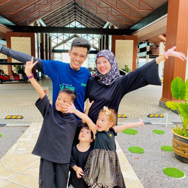 Babysitting job in Kuala Lumpur: Marina