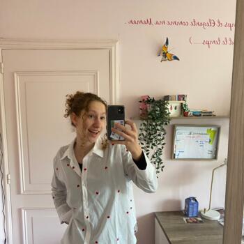 Babysitter in Thouaré-sur-Loire: Lily
