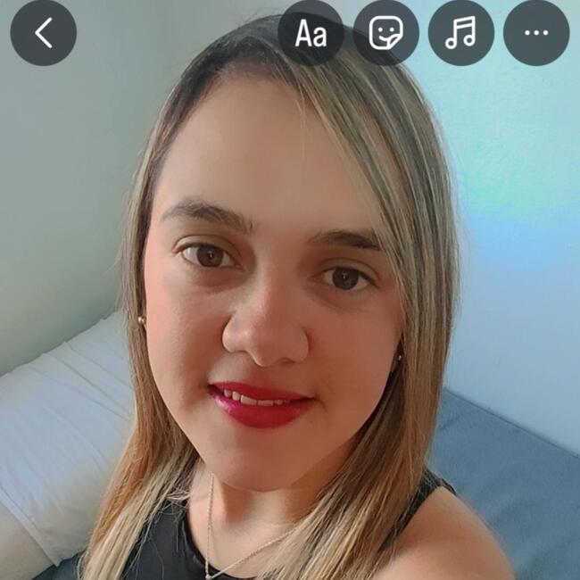 Babysitter in Badalona: Lorena