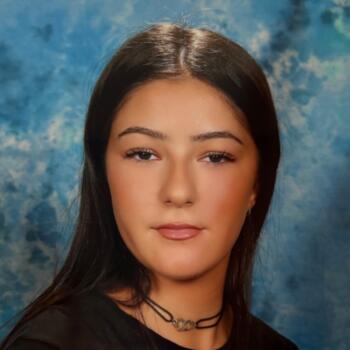 Babysitter in Marseille: Oriana