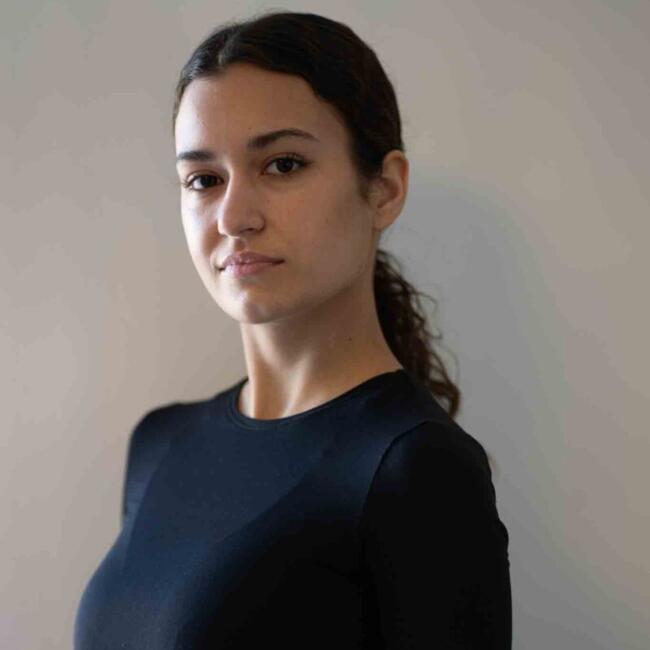 Bébiszitter Szeged területén: Sára