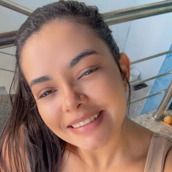Babysitter Porto Seguro: Tais