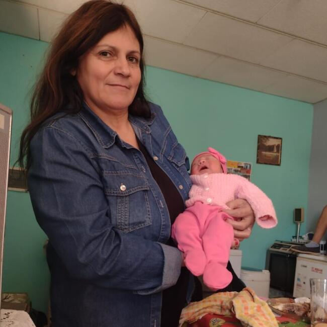 Babysitter in Rosario: Julia
