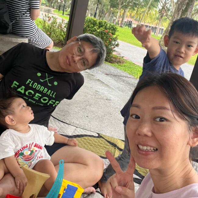 Babysitting job in Singapore: Lihui