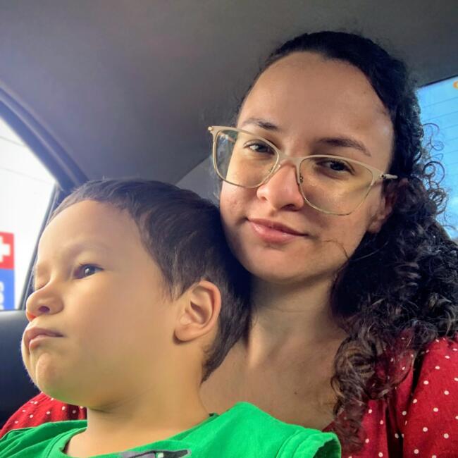 Babysitter in Cambé: Diana mouzinho