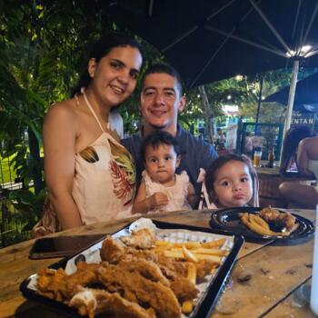 Trabajo para niñera en Panamá: trabajo para niñera MIGUEL ANGEL