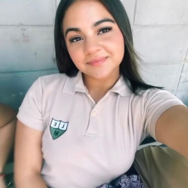 Niñera en Valencia: Valentina