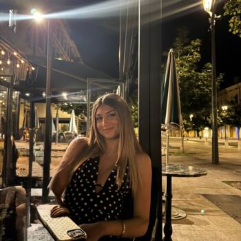 Baby-sitter Aix-en-Provence: Maelie