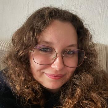 Babysitter in Nantes: Jade