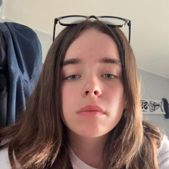 Babysitter in London: Alesha