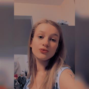 Babysitter in Ronse: Malika