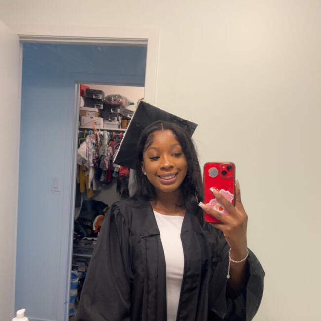 Babysitter in Bolton: Jada