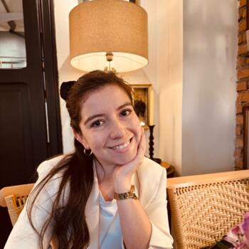 Niñera en Bulnes: Debora