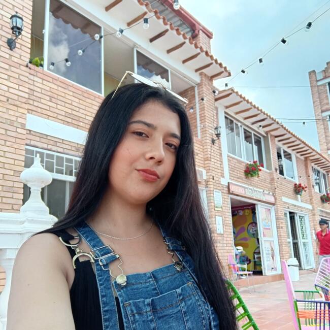 Niñera en Girón: Dayanna Carolina