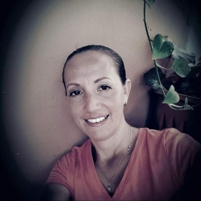 Babysitter in Tres Ríos: Nela