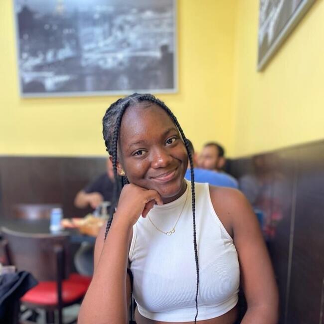 Nounou à Stains: Leina