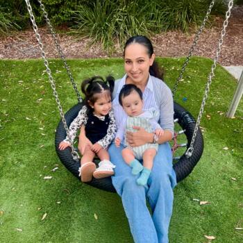 Babysitting job in Sydney: Hira